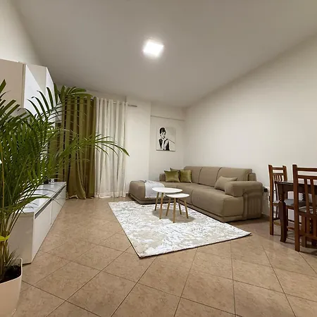 Fllad Deti 03 Apartmán Vlorë